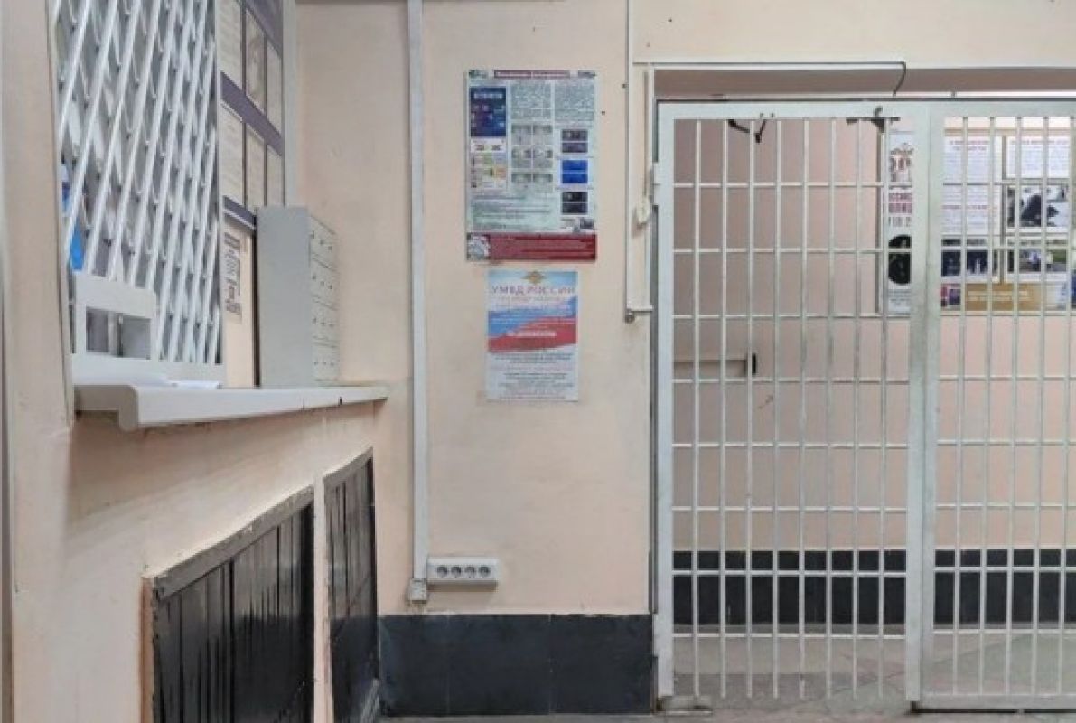 В Городе юности задержали вора, снявшего золотое украшение со&nbsp;спящей женщины