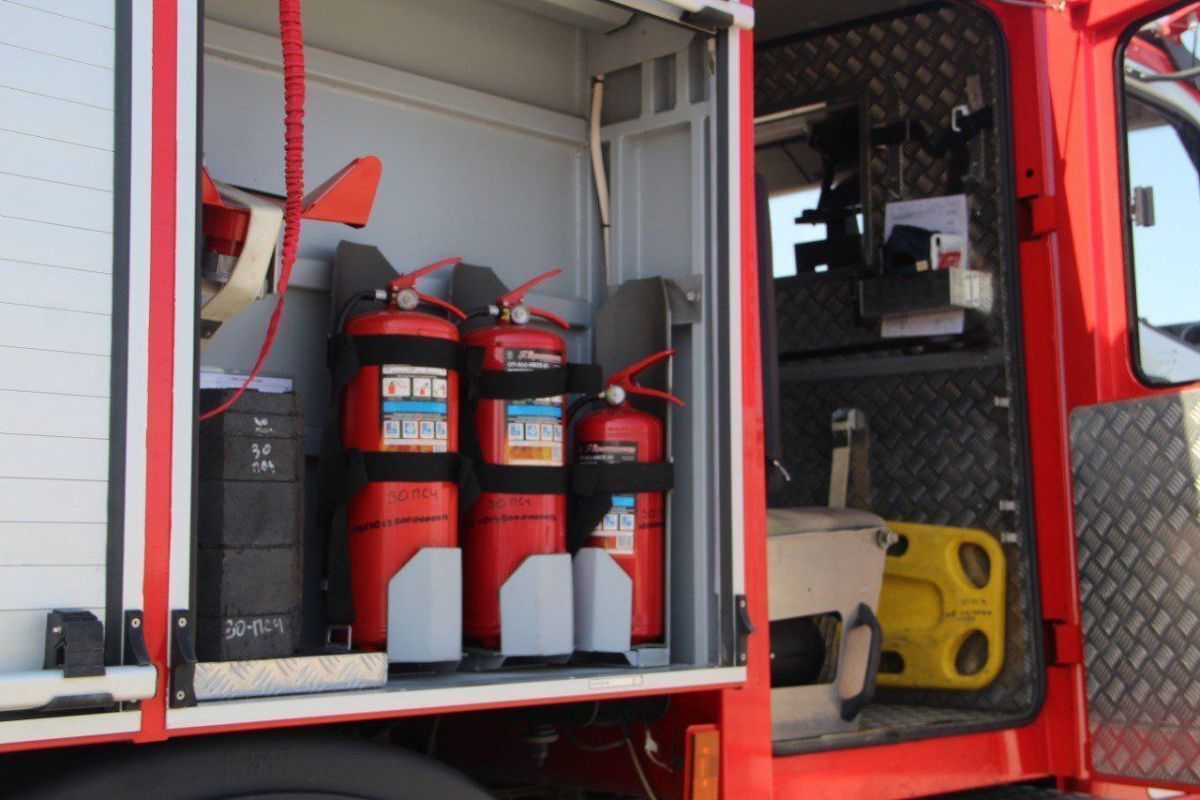 Ночью в&nbsp;Хабаровске загорелся двухэтажный жилой дом