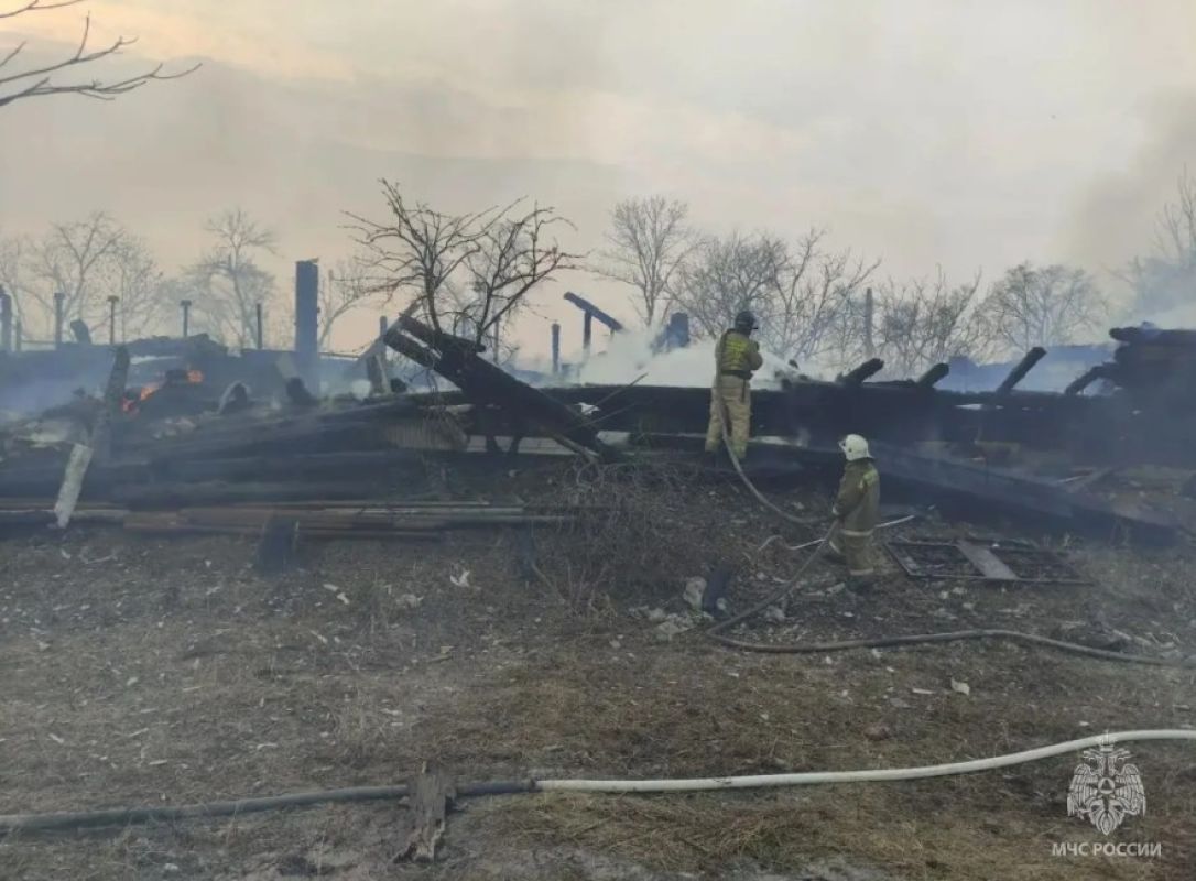 В селе Сосновка Хабаровского района пожарные ликвидировали возгорание в&nbsp;частном доме