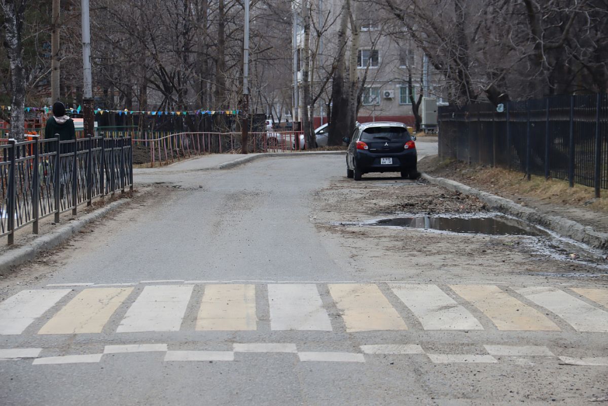 В Хабаровске капитально отремонтируют дорогу к&nbsp;детскому саду «Верботон»