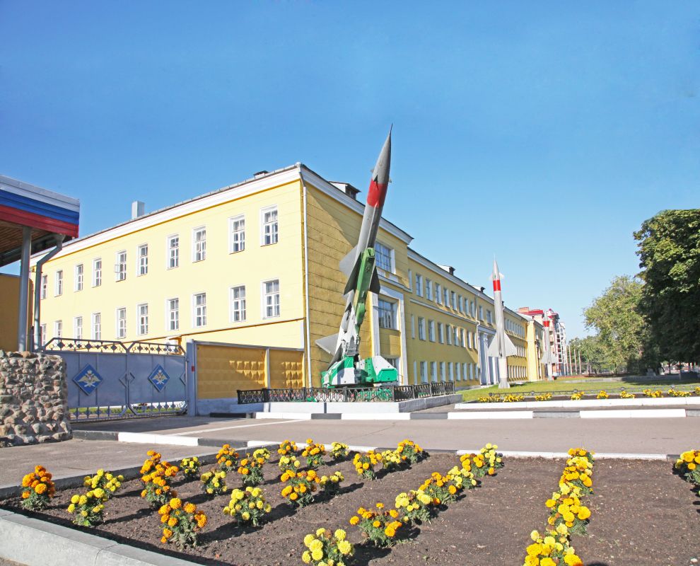 Поступай в&nbsp;Ярославское высшее военное училище противовоздушной обороны