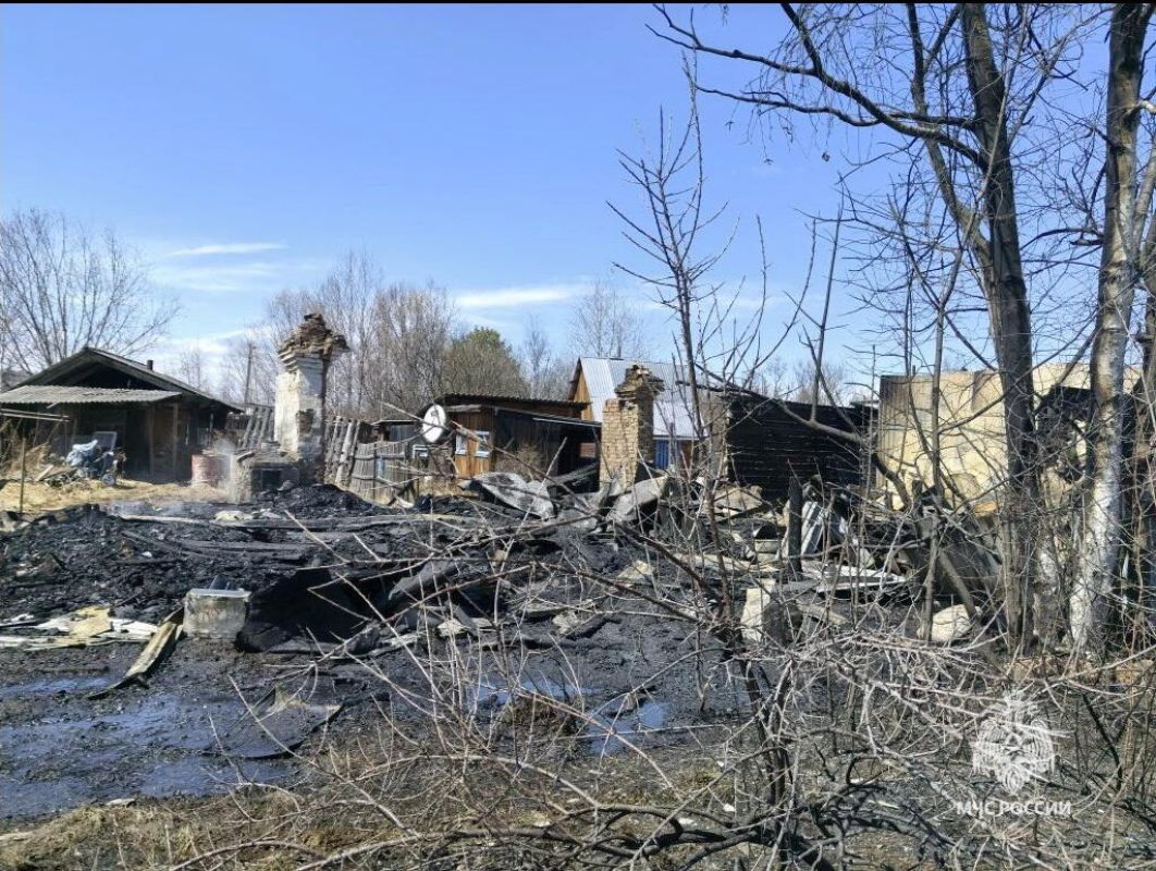 Две трагедии за&nbsp;ночь: в&nbsp;Хабаровском крае в&nbsp;огне погибли подросток и&nbsp;мужчина