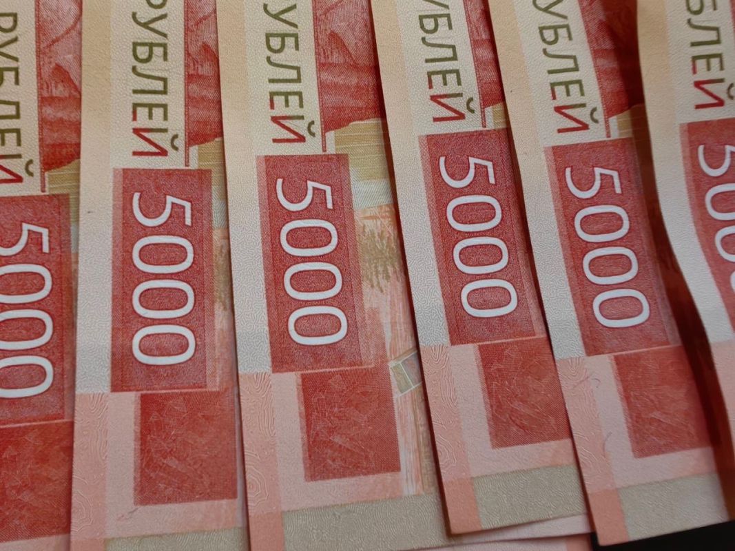 <br>В Хабаровске таксист помог предотвратить мошенничество против пенсионерки