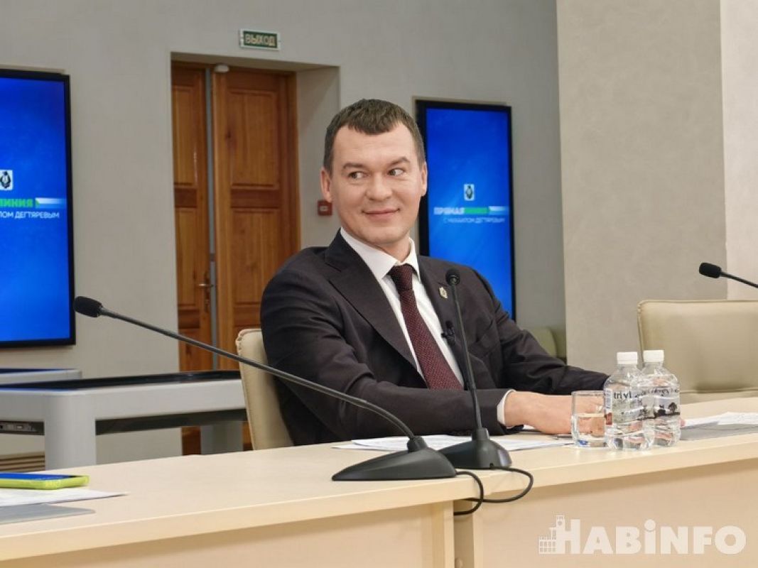 Губернатор на связи: Михаил Дегтярёв ответил на вопросы жителей края