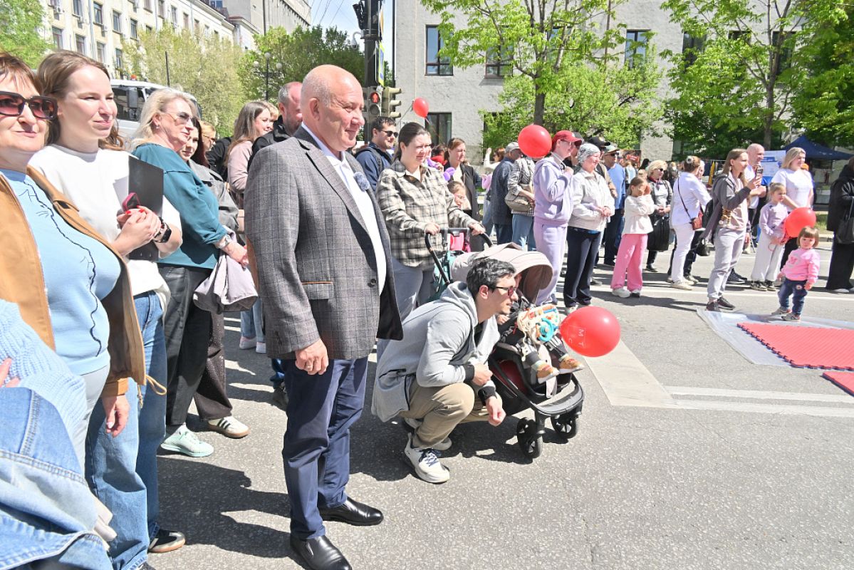 В Хабаровске 80 тысяч человек отпраздновали День города на&nbsp;арт-фестивале