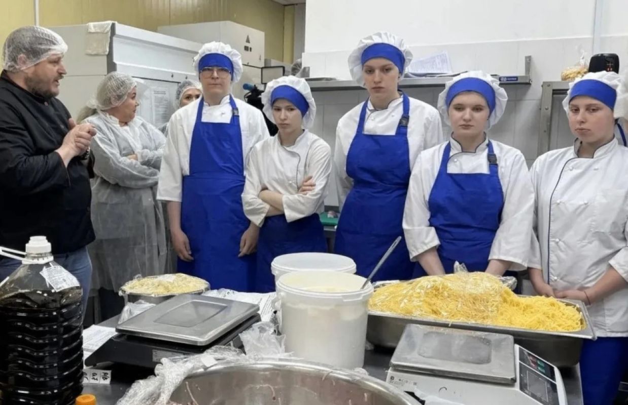 А вы открыли сезон окрошки? Летние путешествия для&nbsp;хабаровской молодёжи