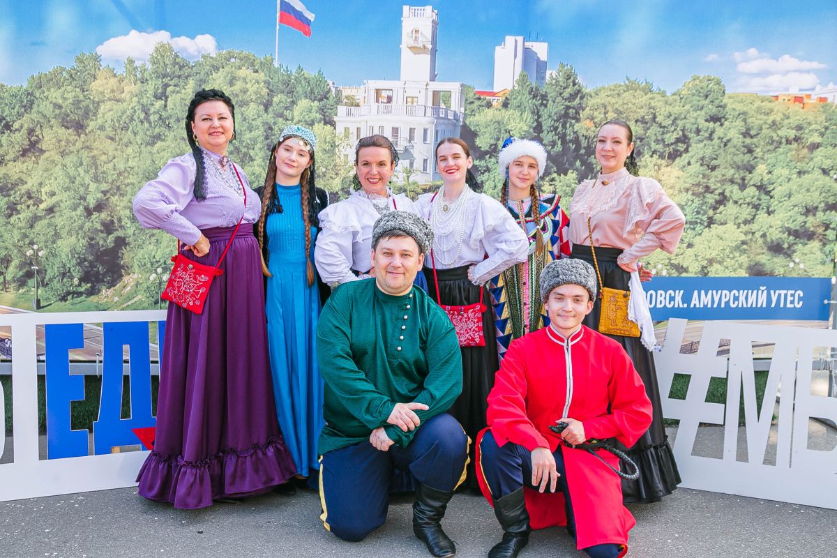 Татары, монголы, буряты и&nbsp;русские: вместе в&nbsp;одном хороводе на&nbsp;фестивале фольклора в&nbsp;Хабаровске