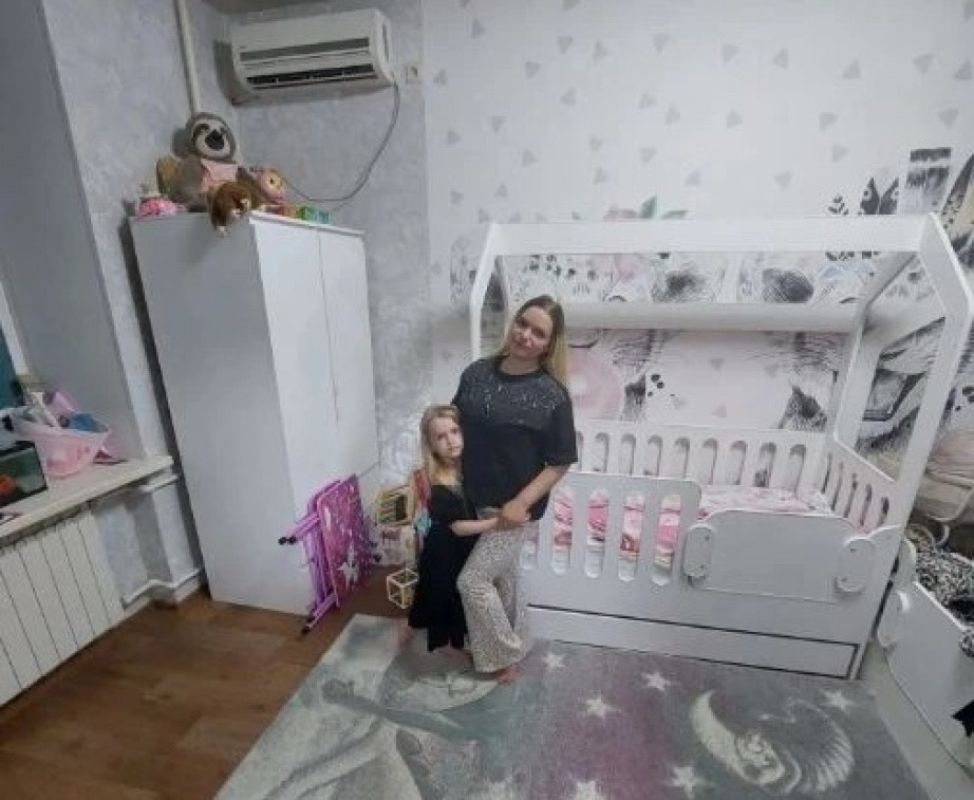 В Хабаровском крае 85 сирот получили жилищные сертификаты в&nbsp;2026 году