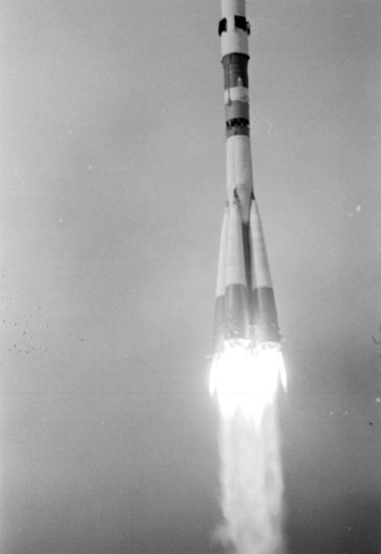 Старт космического корабля «Союз 11» с космодрома Байконур РГАНТД  Арх. №0-654