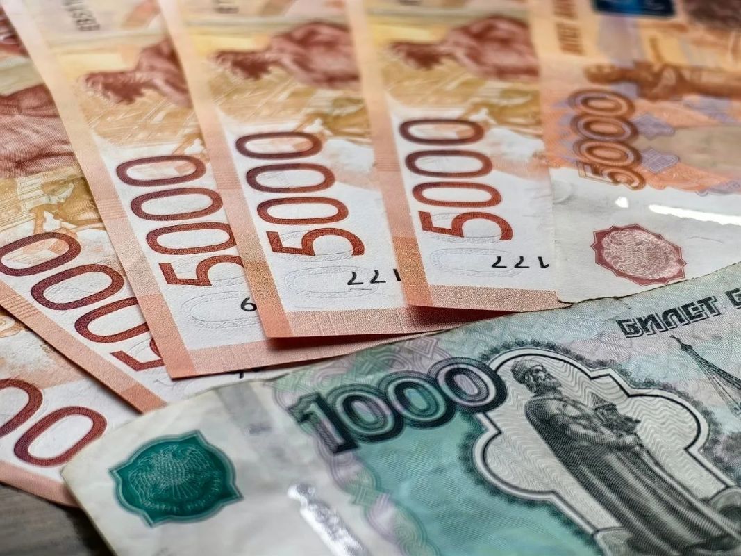 Более 140 семей в&nbsp;Хабаровском крае и&nbsp;ЕАО получили выплаты за&nbsp;принятие детей в&nbsp;семью