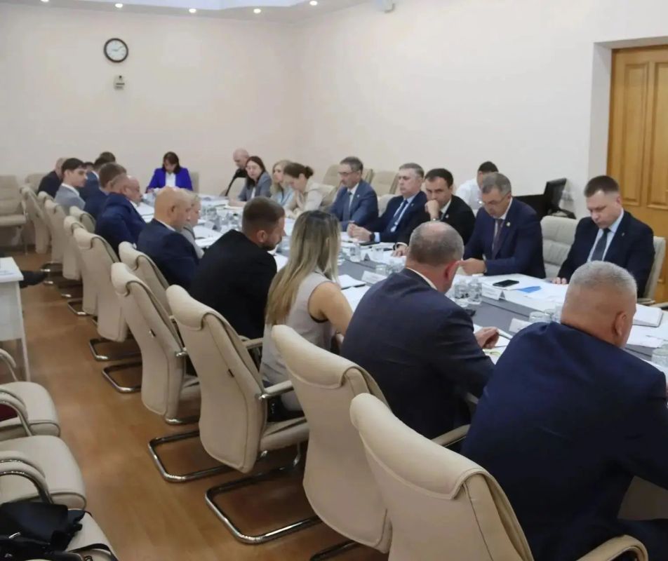 В Хабаровске определили ключевые меры поддержки предпринимателей и&nbsp;жителей