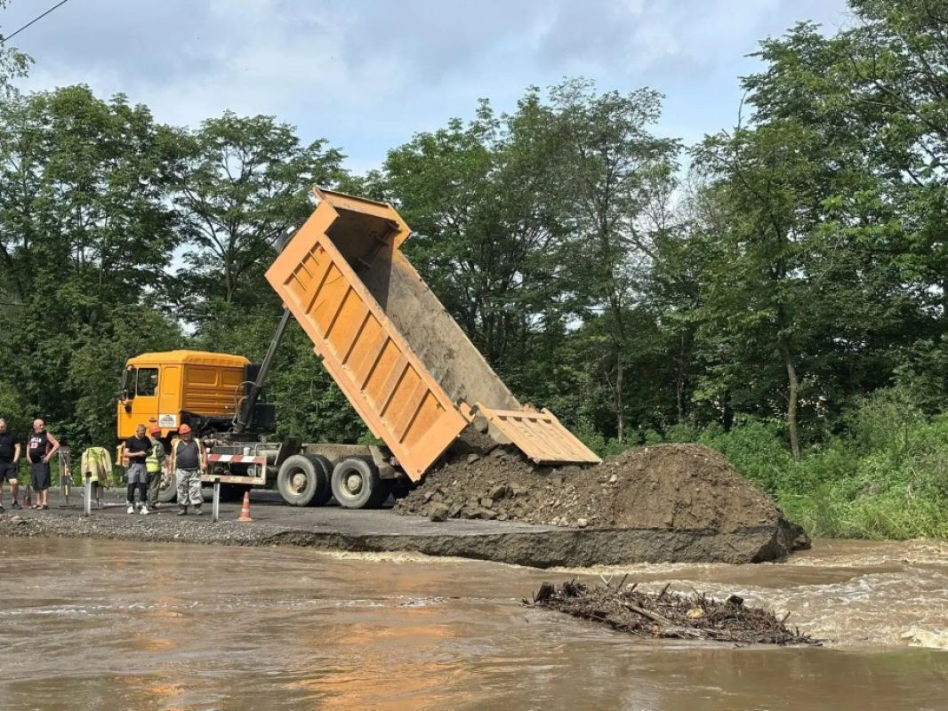 В Хабаровске на&nbsp;трассе у&nbsp;Казакевичево возобновлено движение