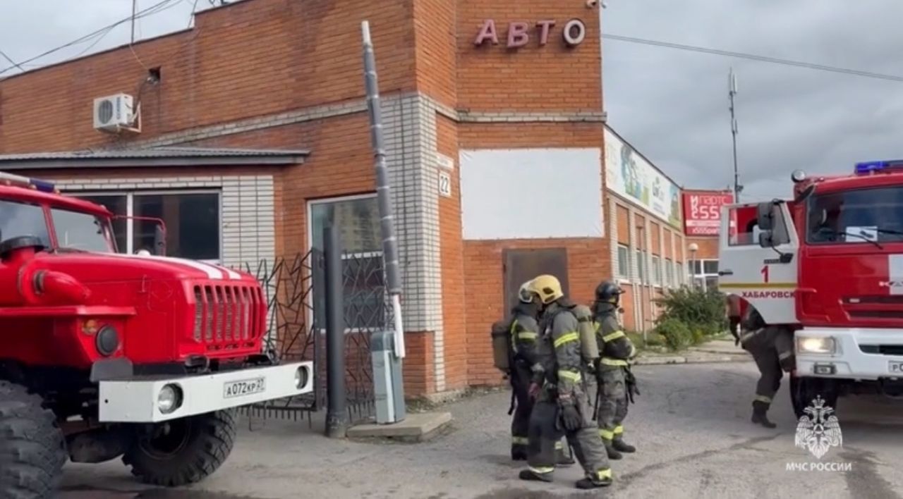 Произошло возгорание в&nbsp;&nbsp;автосервисе &nbsp;Хабаровска