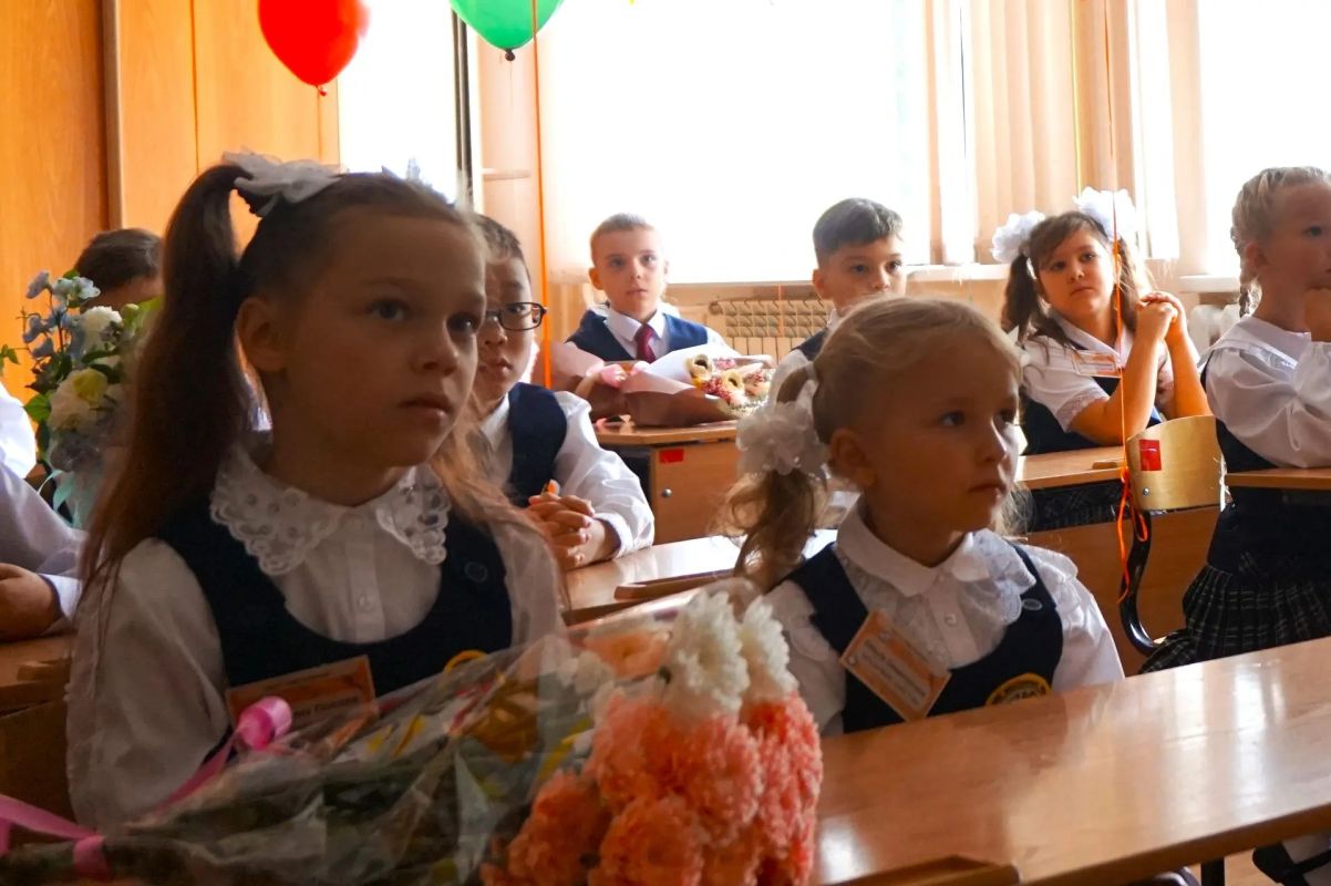 В школы Хабаровского края пришли сотни молодых учителей