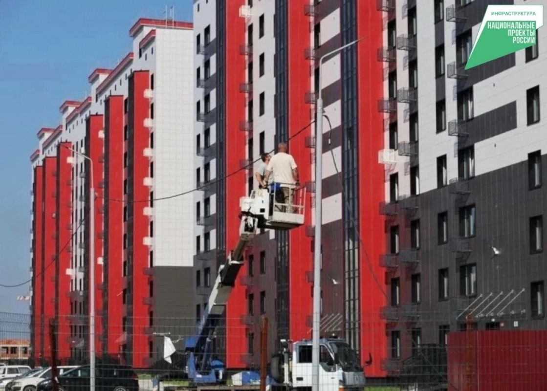 В Хабаровске первые переселенцы из&nbsp;аварийных домов получили ключи&nbsp;