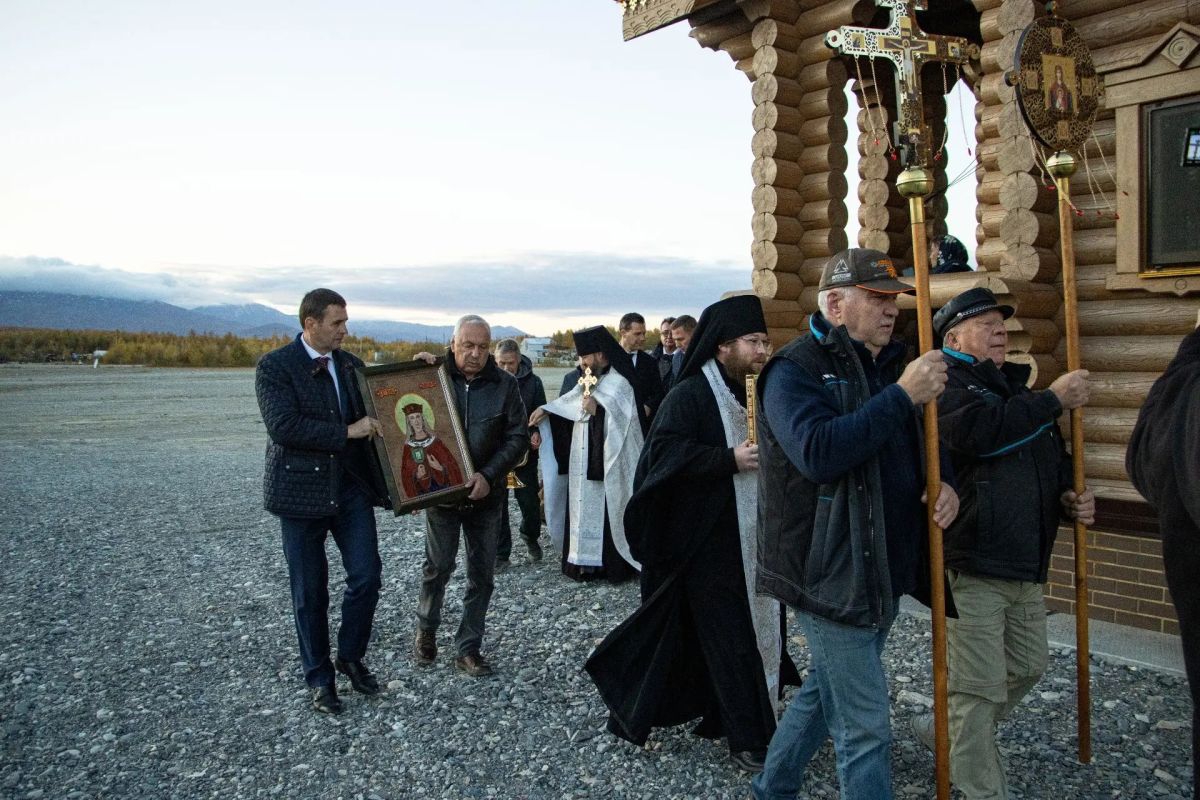 В посёлке Киран открылась деревянная часовня во имя Святой Варвары