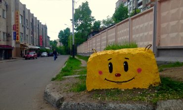 Позитивный стрит-арт Петра и Григория Матюшковых