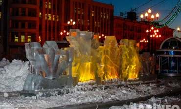 Зимний городок готовят на главной площади Хабаровска (ФОТОРЕПОРТАЖ; ВИДЕО)