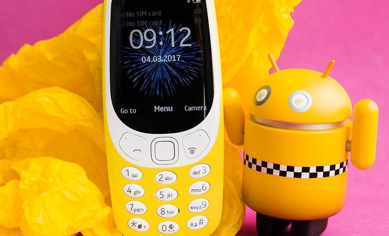 Легендарный кнопочный телефон Nokia 3310 в России: обзор