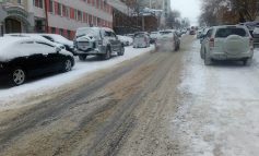 Шипы и цепи: как автолюбители Хабаровска преодолевают снежные дороги