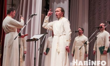 "Калинкой" и народными напевами сразил хабаровчан хор Свято-Данилова монастыря