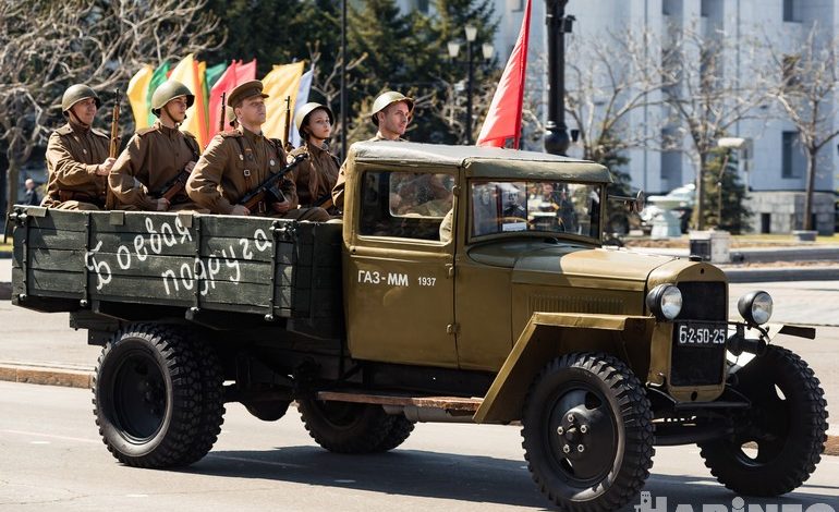 Юнармейцы и «Солнцепек»: Парад Победы 2018 прошел в Хабаровске