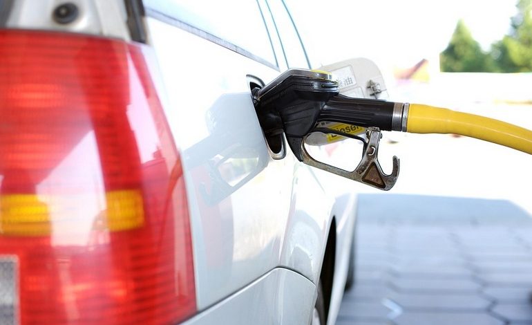 Волнует ли горожан стоимость бензина в Хабаровске