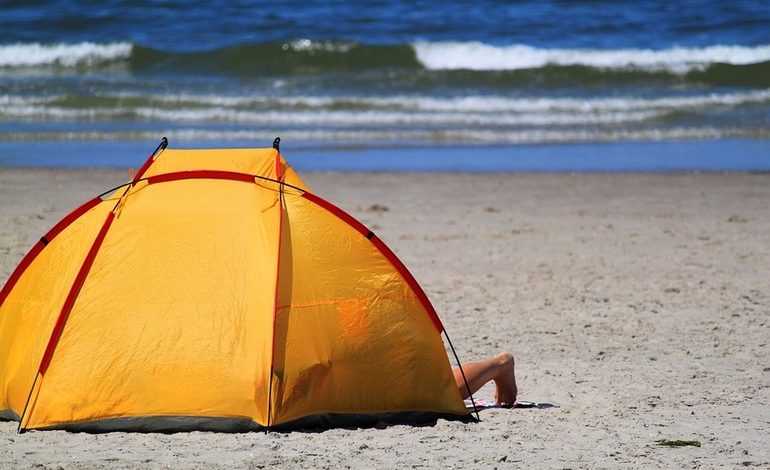 Собрался «дикарем» в Приморье: выбери свою палатку