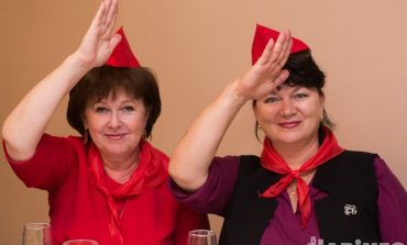 Ностальгия по эпохе: вечер в советском стиле прошел в рамках фестиваля «Кухня без границ»