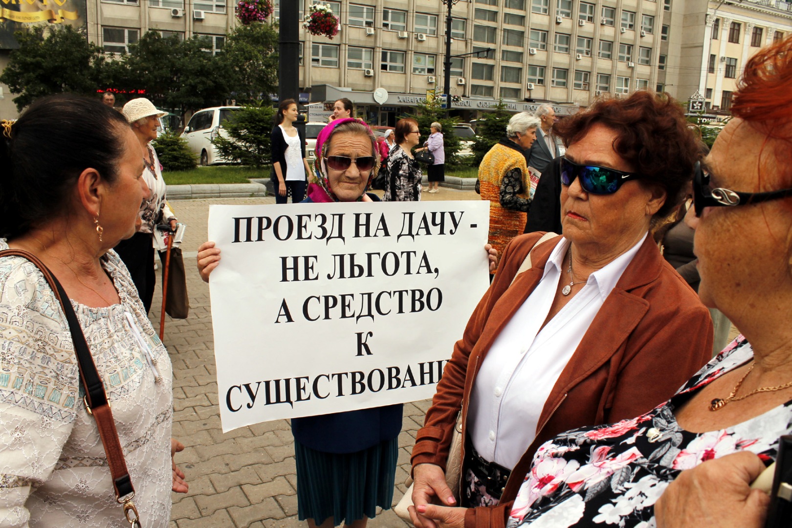 Долой монетизацию: шпортовский «подарок» губернатору Фургалу