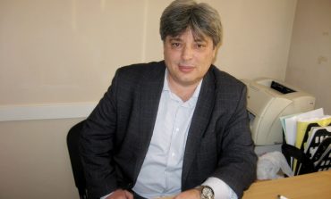 «Уважение к власти не регулируется законом» — профессор Леонид Бляхер