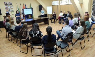 «Технология добра» для волонтёров: как спасти подростков от скуки