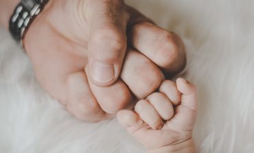 Как отменить отцовство