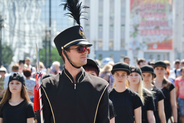 Раскачали Хабаровск – раскачают весь мир: маршевые барабанщики «mDrums» шагают в ритм