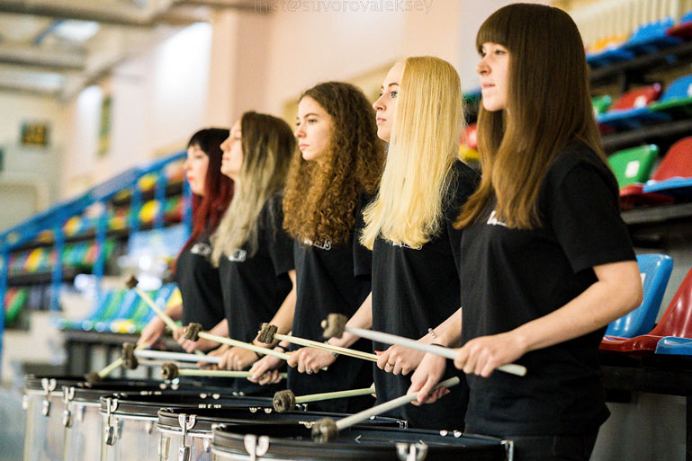 Раскачали Хабаровск – раскачают весь мир: маршевые барабанщики «mDrums» шагают в ритм