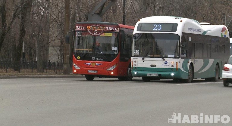 Хабаровчане жалуются на грязь в автобусах, неработающие валидаторы и хамство персонала