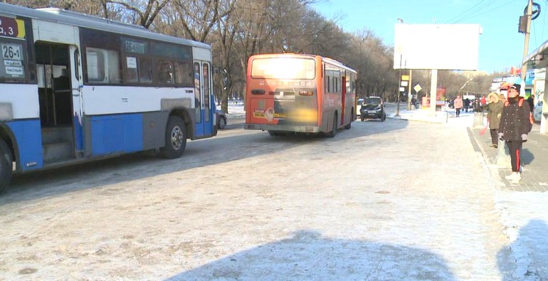 В Хабаровске усилены меры по борьбе с незаконной парковкой