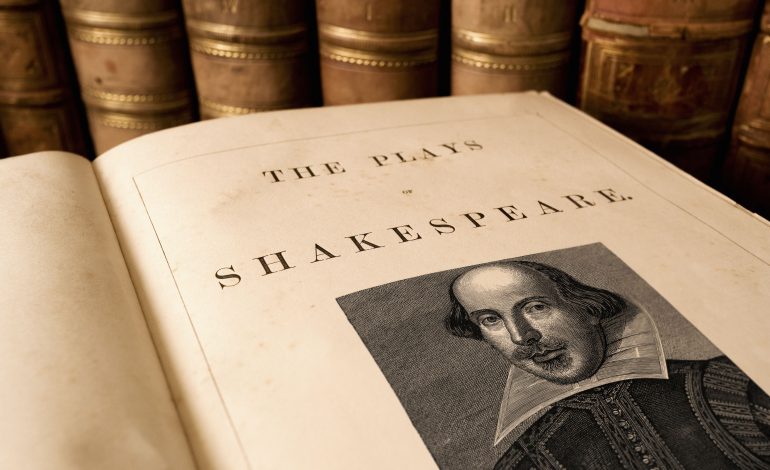 «Алло, это Шекспир?»: в Хабаровске ищут современных драматургов
