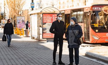 Носить маски в транспорте и ТЦ пытаются заставить хабаровчан
