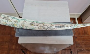 Клык моржовый от ДВХМ, или Чукотские сказки о лисе и вороне