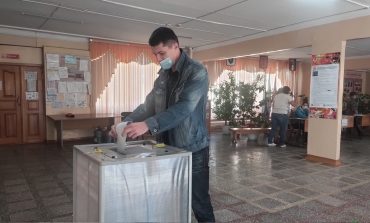На участок – строем: как проходят выборы в Хабаровске