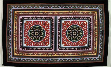 Миф о трёх солнцах на нанайских коврах из коллекции Дальневосточного художественного музея