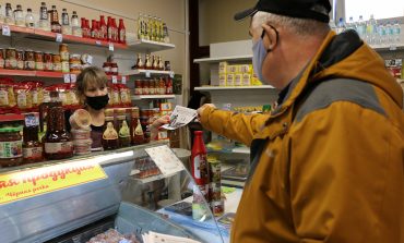 «А, может, сразу на лбу?»: QR-код наступает на хабаровчан