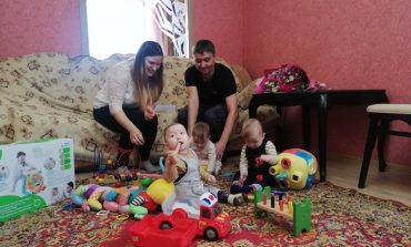 Из однушки во дворец: родители тройни в Хабаровске смогли купить дом