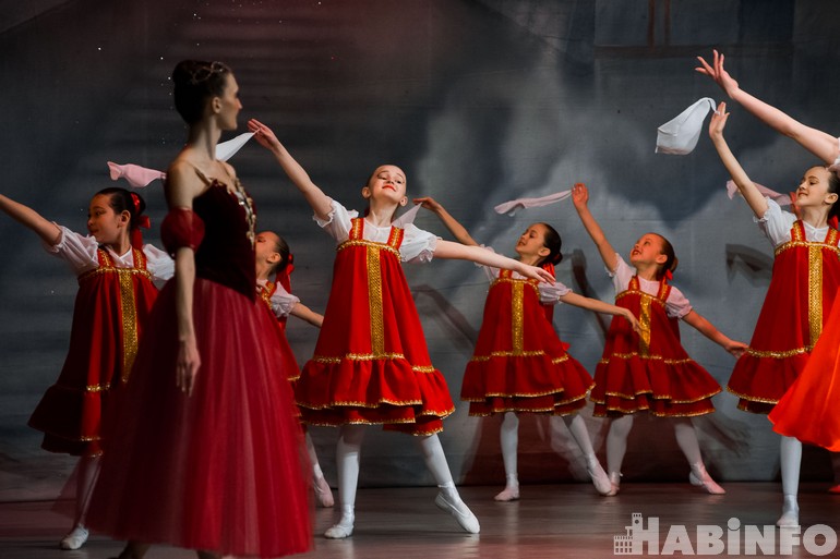 Балет «Щелкунчик» как шанс для юных хабаровских балерин