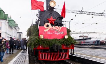 Со слезами на глазах: ретро-поезд «Победа» прибыл в Хабаровск