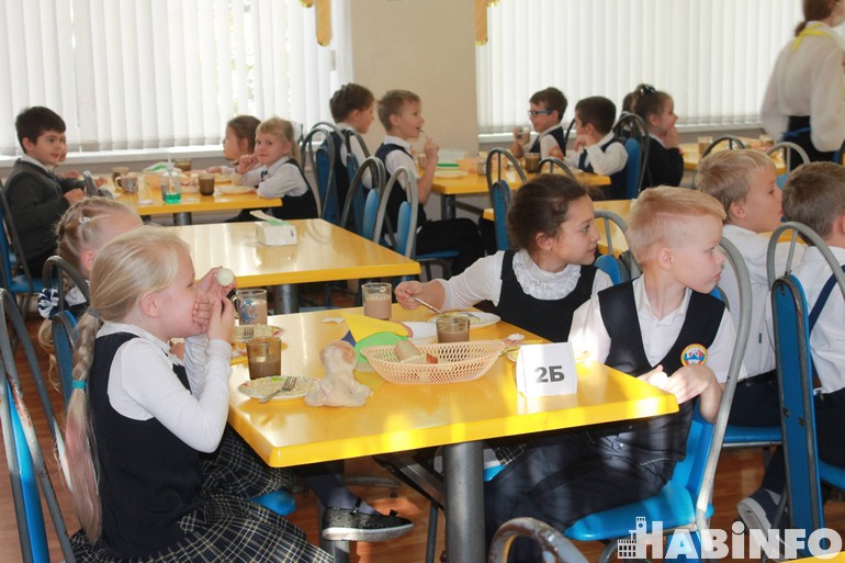 Школьное питание в Хабаровске подорожало