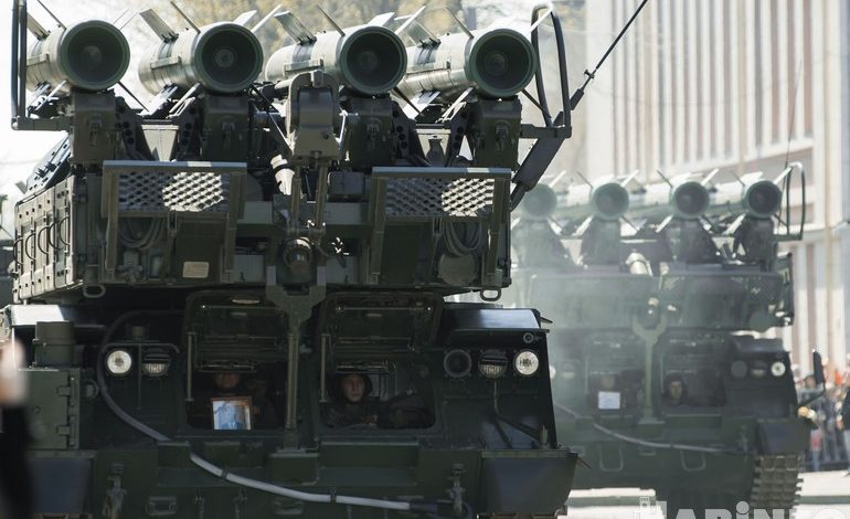 Парад Победы 2022 в Хабаровске: ракеты есть, самолётов нет