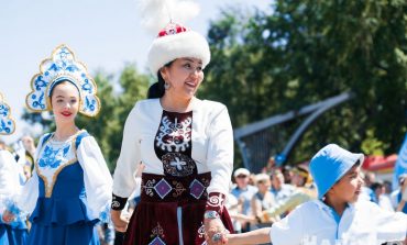 День России в Хабаровске отметили на фестивале «Карагод 2022»