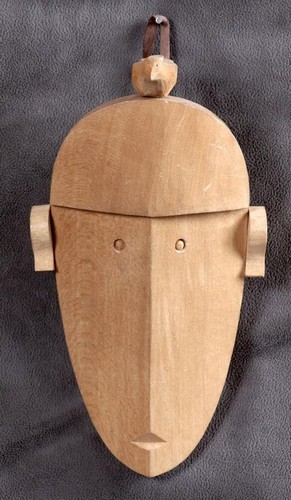 Приамурские маски из коллекции ДВХМ